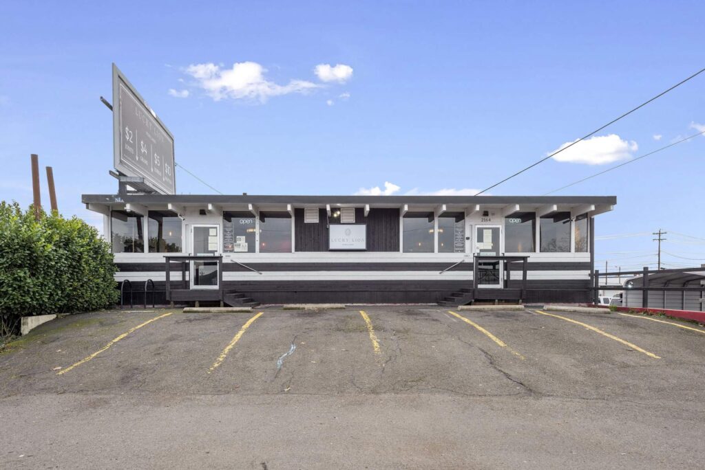 exterior photo of Eugene dispensary